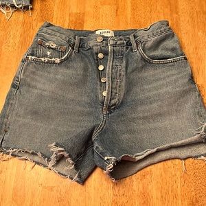 NWOT AGOLDE jean shorts 28